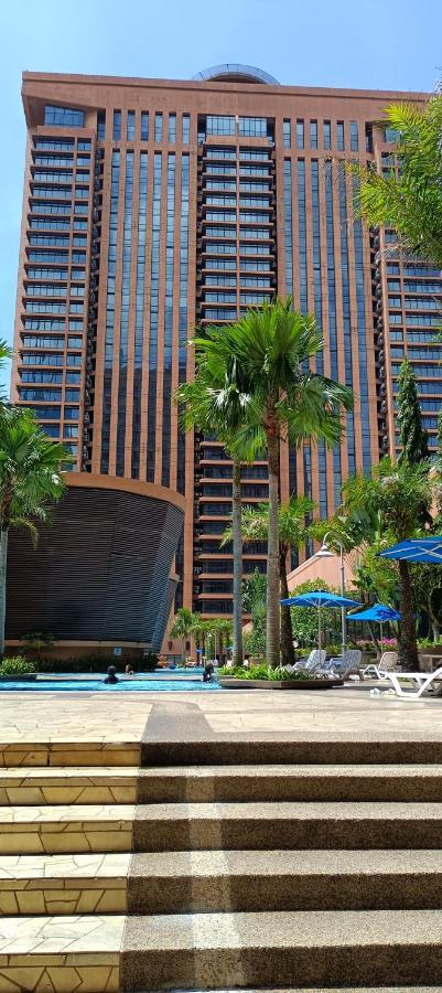 Plaza Apartment At Berjaya Times Square Kl Kuala Lumpur Exterior photo