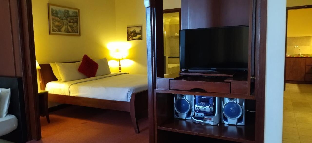 Plaza Apartment At Berjaya Times Square Kl Kuala Lumpur Exterior photo